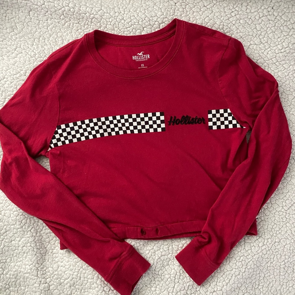 Hollister cropped tee